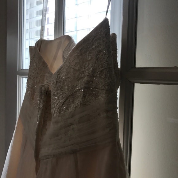 Beautiful Summer Wedding Dress! Size 16W. - Picture 8 of 13